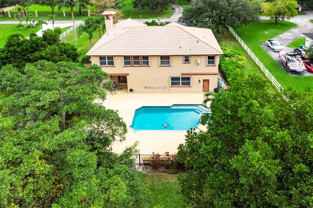 5811 Northwest 80th Terrace Parkland, FL 33067 - Photo 2 of 58