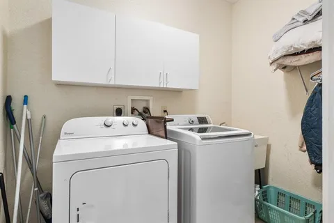 $1,325,000 | 5811 Northwest 80th Terrace, Parkland, FL 33067