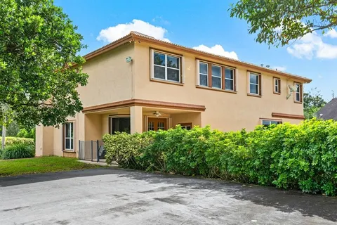 $1,325,000 | 5811 Northwest 80th Terrace, Parkland, FL 33067