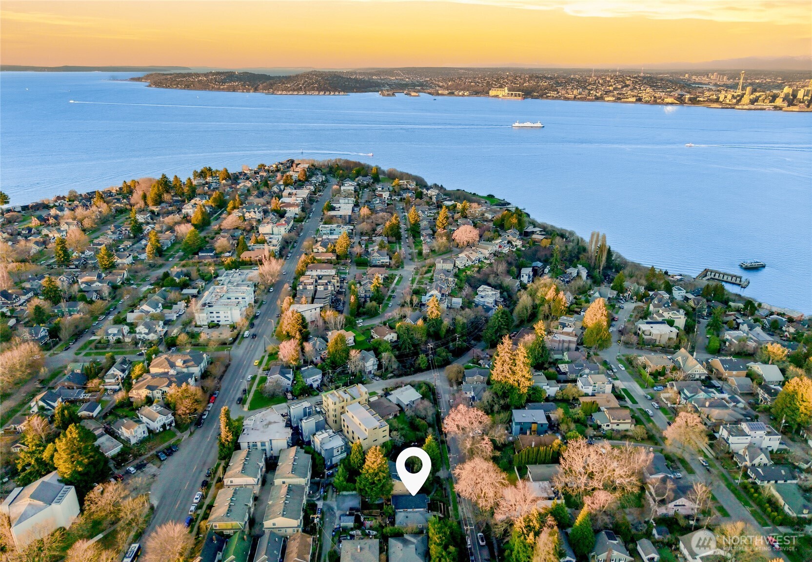 1927 42nd Avenue Southwest Seattle, WA 98116 - Photo 35 of 35