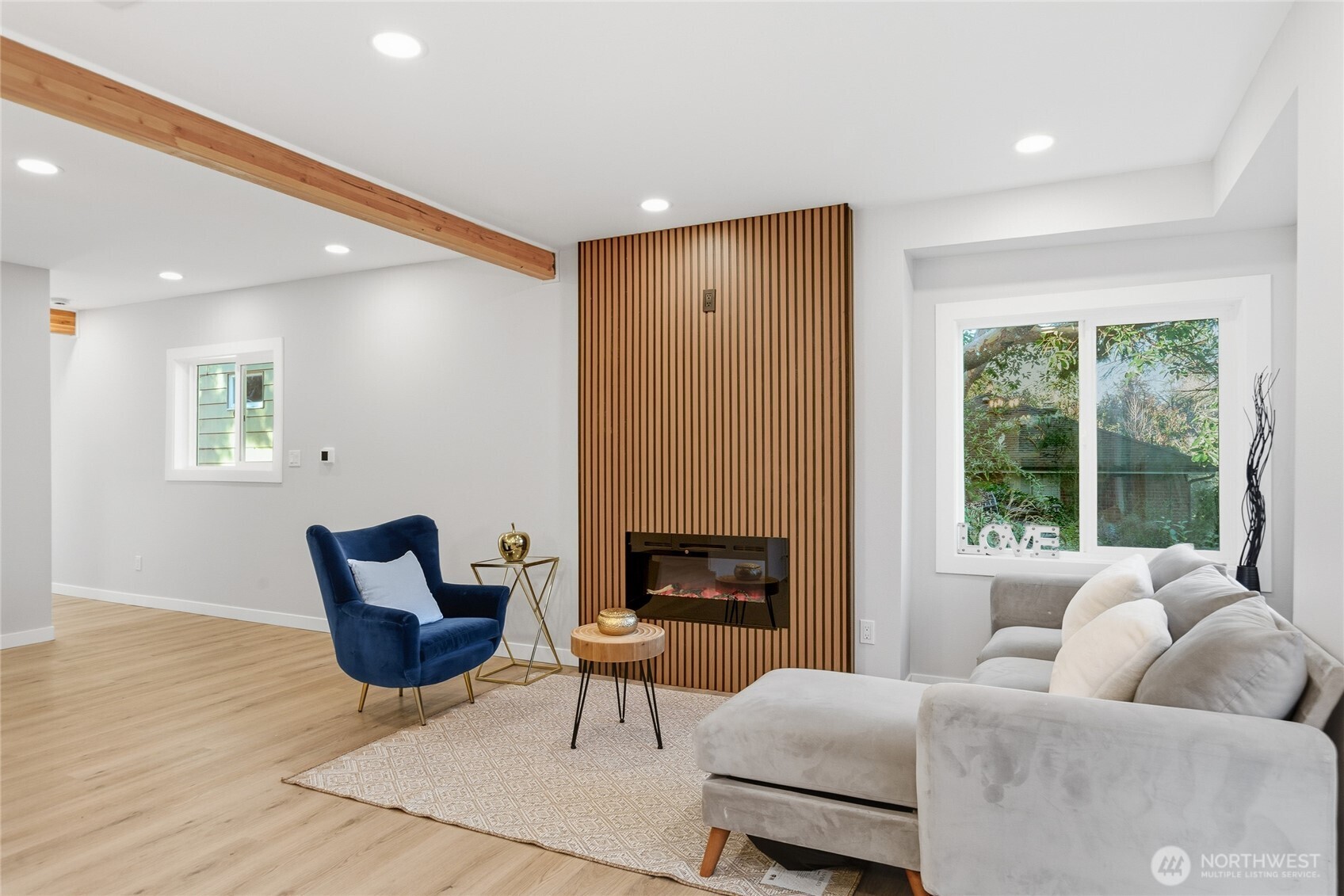 1927 42nd Avenue Southwest Seattle, WA 98116 - Photo 8 of 35