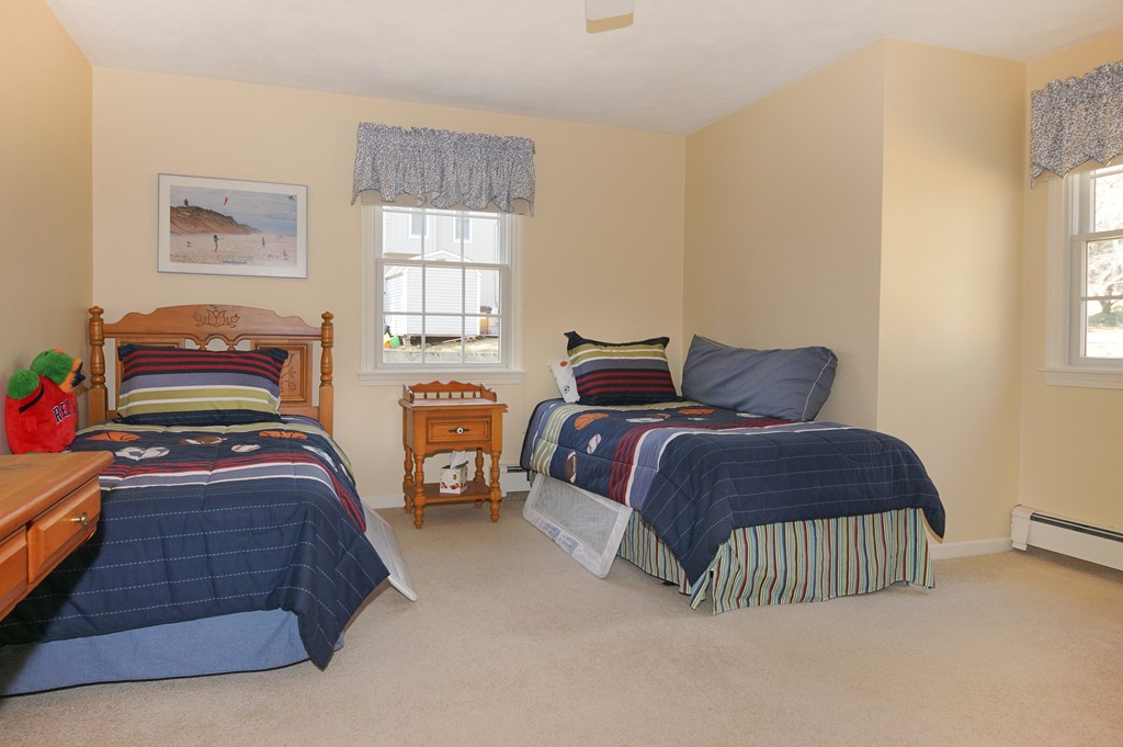 11 Longmeadow Road Norfolk, MA 02056 - Photo 15 of 24 Gallery Image 15