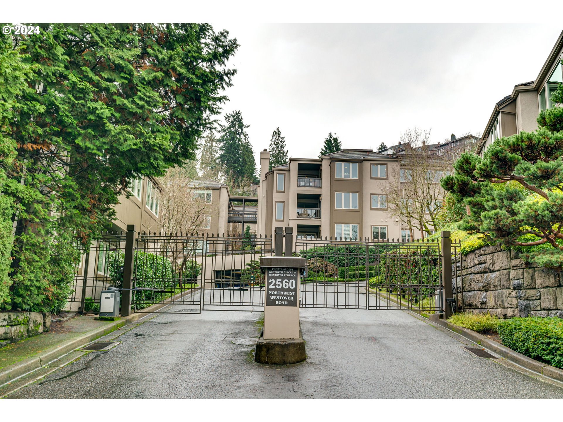 720 Northwest Westover Cir