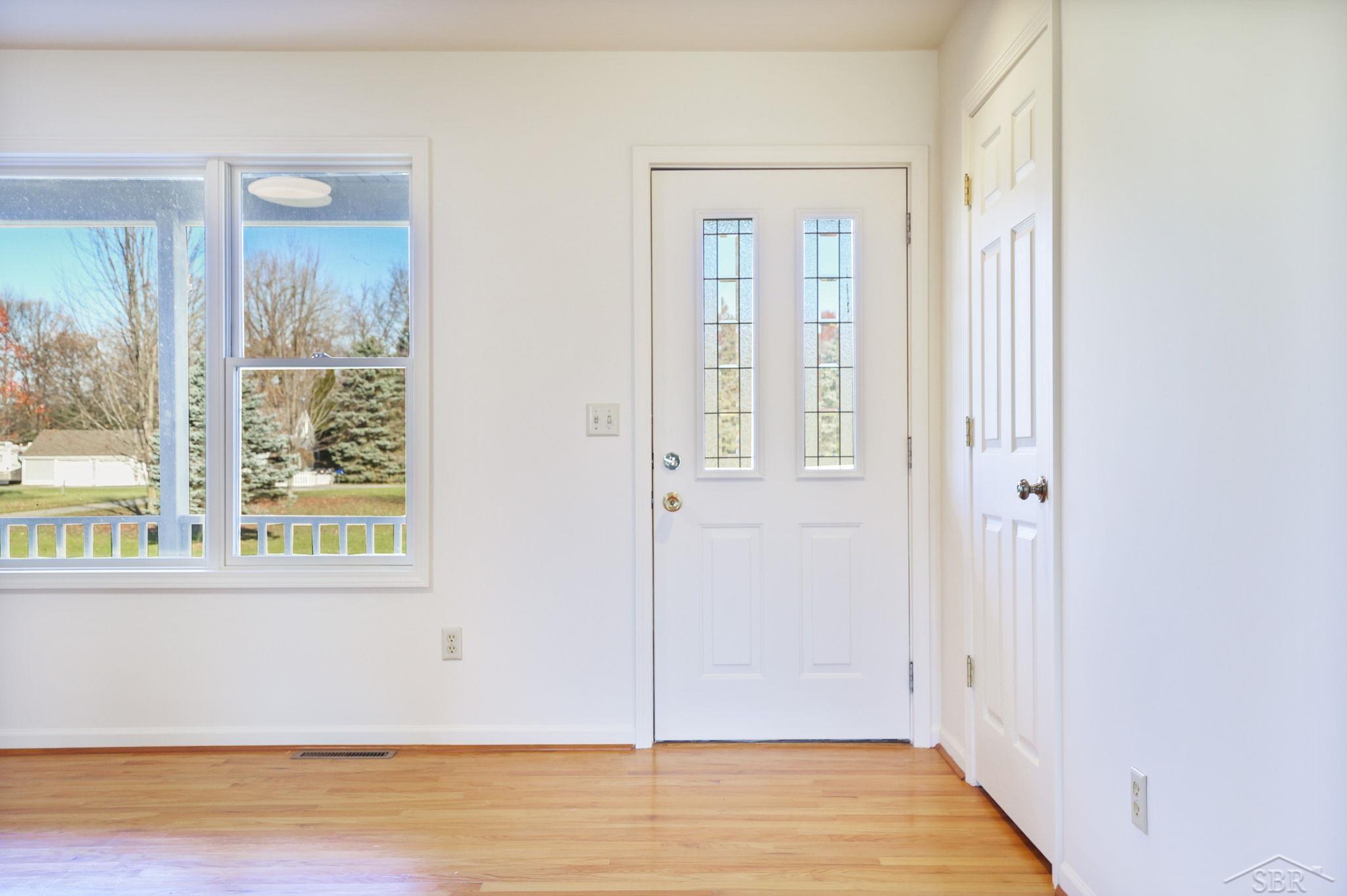 7225 Kochville Road Freeland, MI 48623 - Photo 7 of 68 50127978-6.JPG
