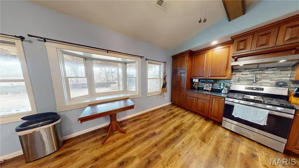 $590,000 | 1445 Mt Zion Avenue, Greenville, IL 62246