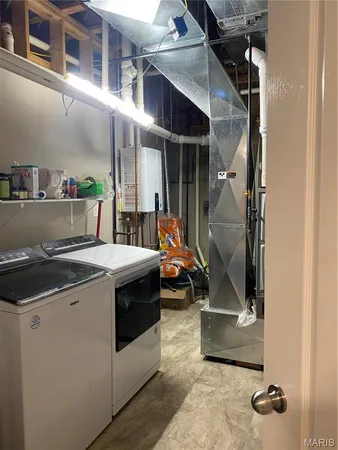 $590,000 | 1445 Mt Zion Avenue, Greenville, IL 62246