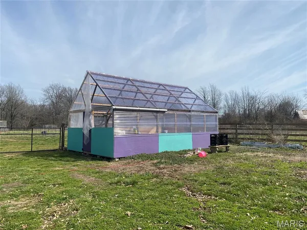 $590,000 | 1445 Mt Zion Avenue, Greenville, IL 62246