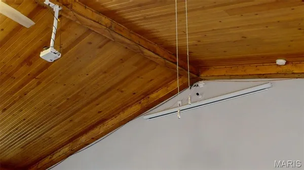 $590,000 | 1445 Mt Zion Avenue, Greenville, IL 62246