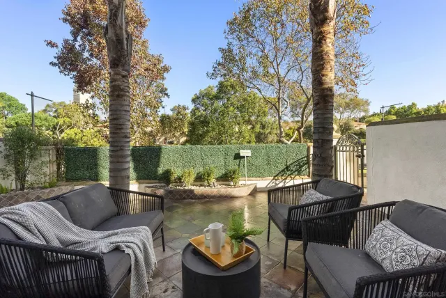 $1,550,000 | 5143 Renaissance Avenue, Unit B, San Diego, CA 92122