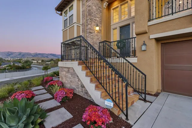 $2,688,000 | 1452 Cottlestone Court, San Jose, CA 95121