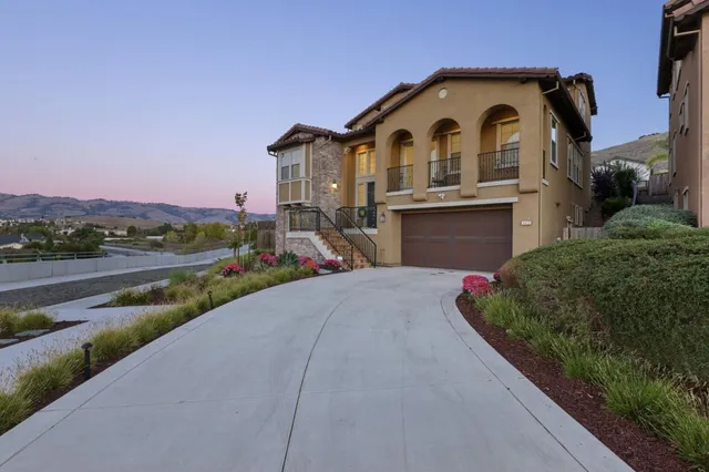 $2,688,000 | 1452 Cottlestone Court, San Jose, CA 95121