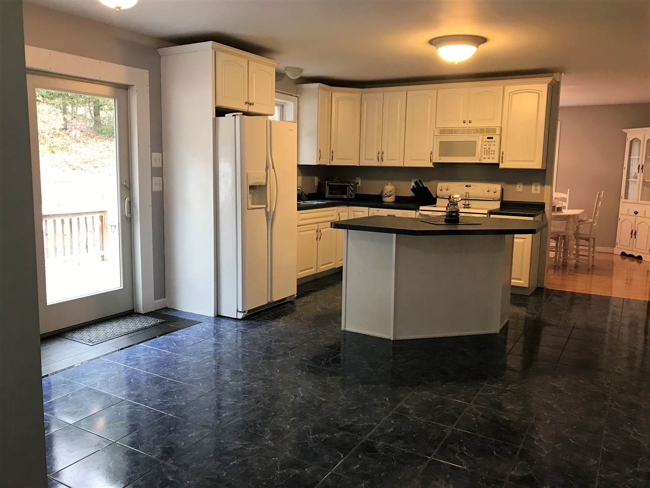 283 Northeast Pond Road Milton, NH 03851 - Photo 4 of 24