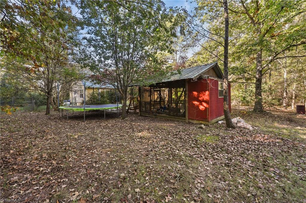 952 Flat Swamp Road Denton, NC 27239 - Photo 11 of 47