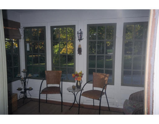 56 Border Road Reading, MA 01867 - Photo 10 of 13 Gallery Image 10
