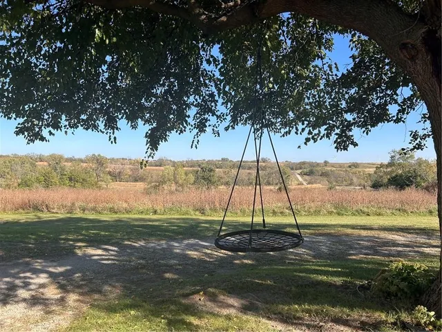 $292,000 | 21919 120th Street, Clearmont, MO 64431