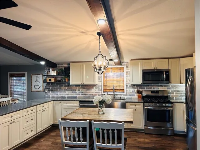 $292,000 | 21919 120th Street, Clearmont, MO 64431