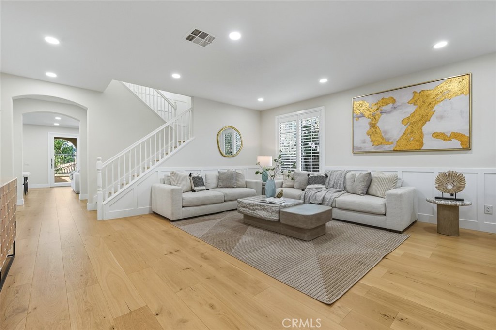 133 Weathervane Irvine, CA 92603 - Photo 8 of 46