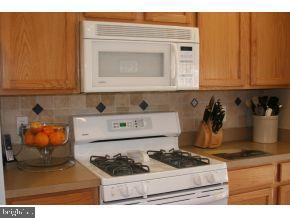 341 Leeward Road Manahawkin, NJ 08050 - Photo 9 of 24