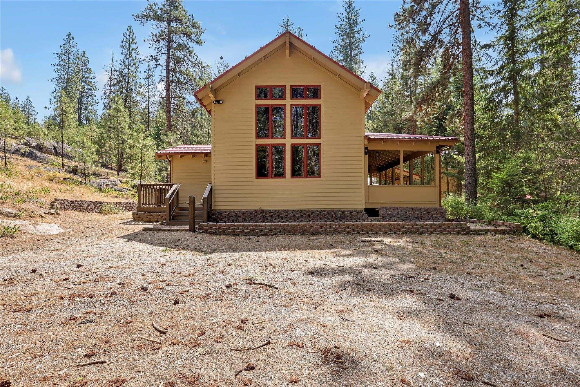 4325 G Highway 231 Springdale, WA 99173 - Photo 1 of 50