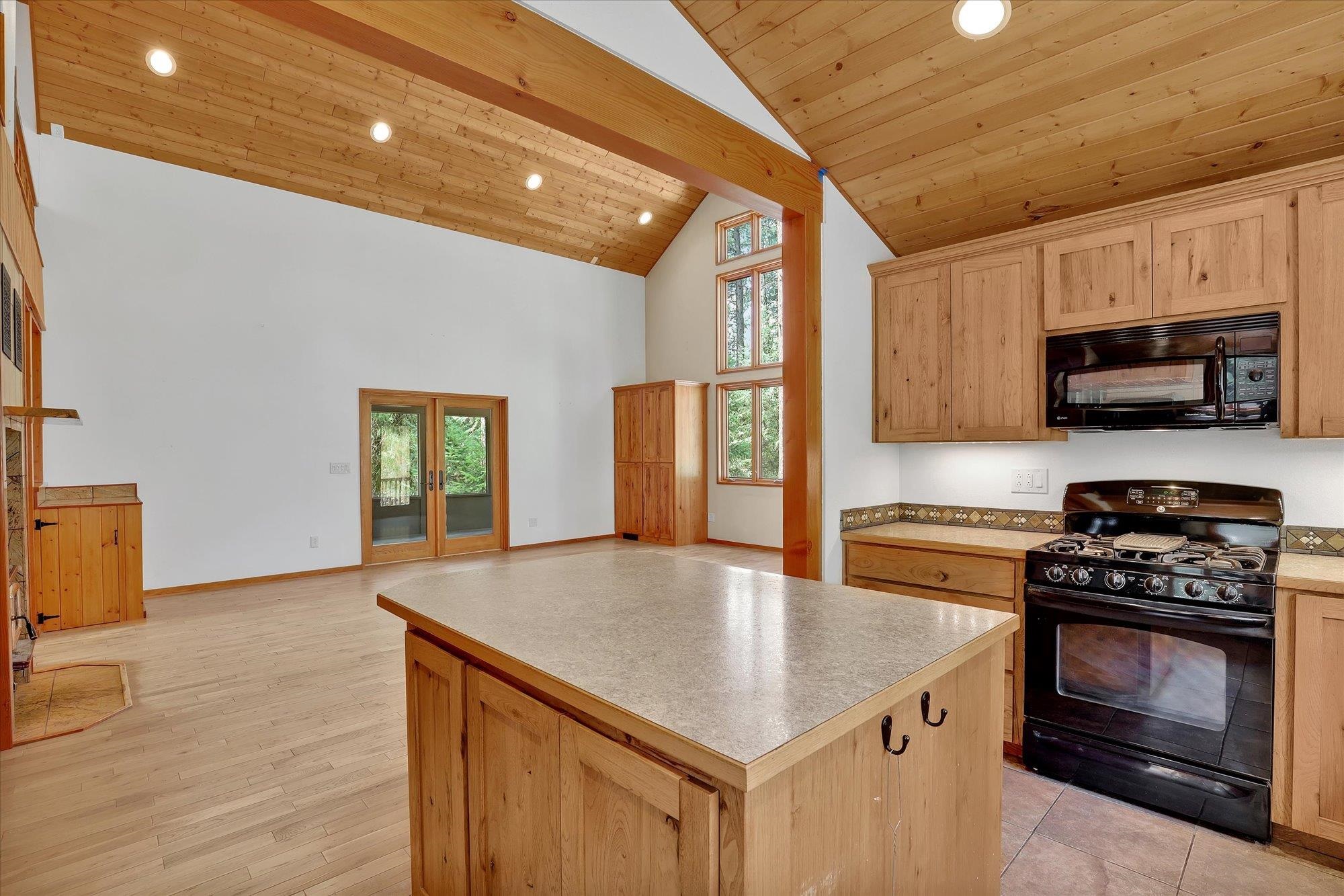 4325 G Highway 231 Springdale, WA 99173 - Photo 11 of 50