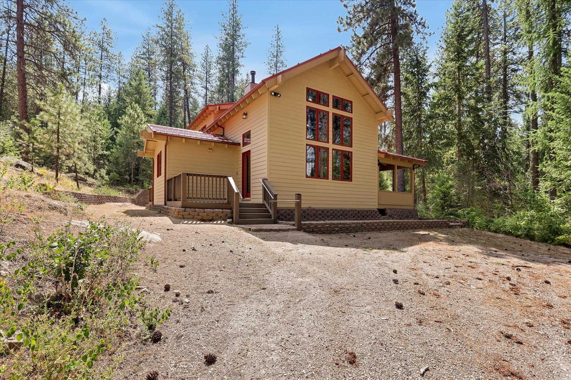 4325 G Highway 231 Springdale, WA 99173 - Photo 2 of 50