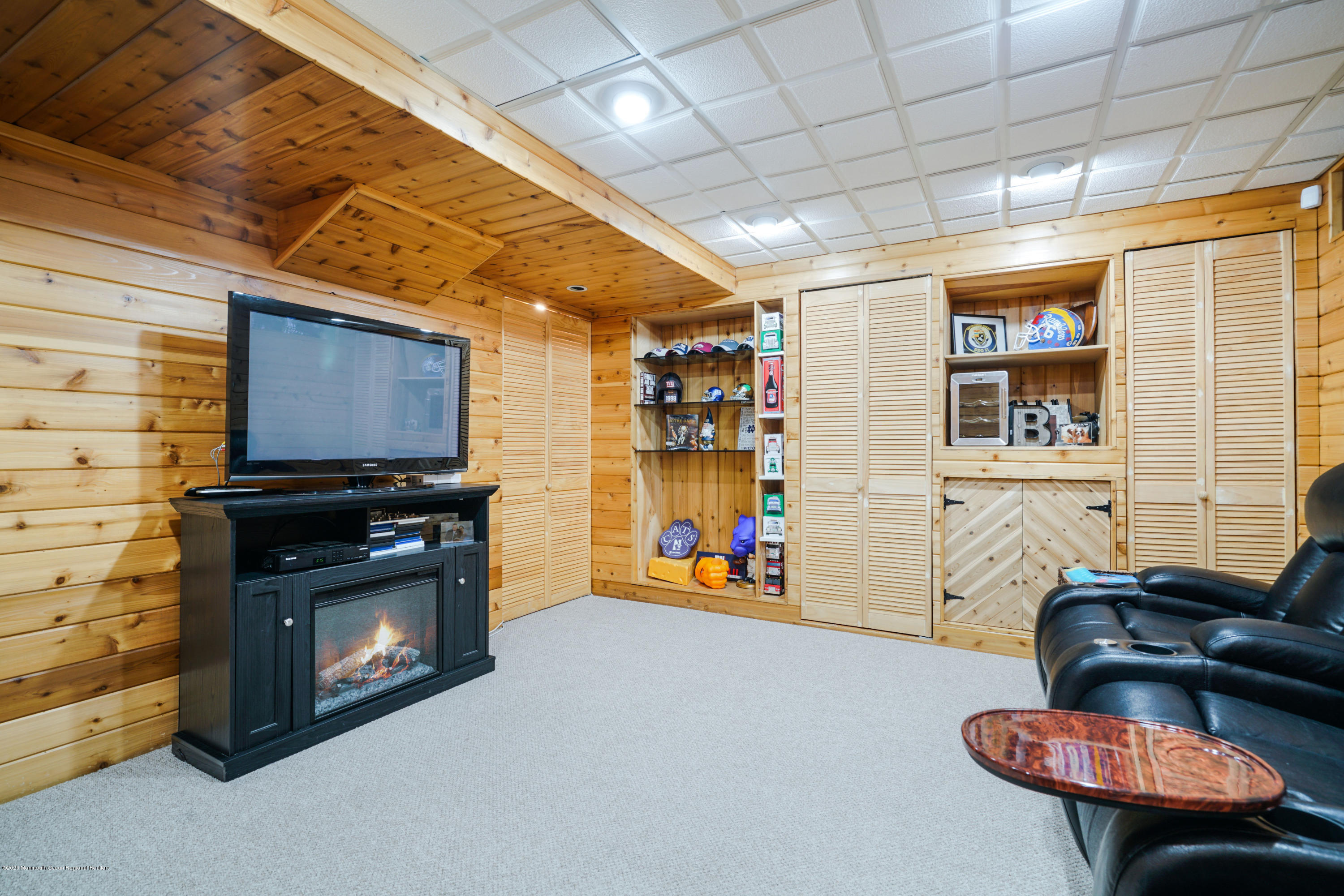 689 Line Road Matawan, NJ 07747 - Photo 20 of 25 a living room with furniture and a fireplace
