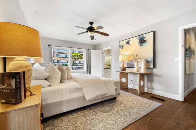 $1,395,000 | 301 South Horne Street, Oceanside, CA 92054