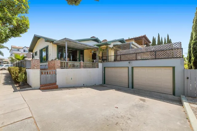 $1,395,000 | 301 South Horne Street, Oceanside, CA 92054