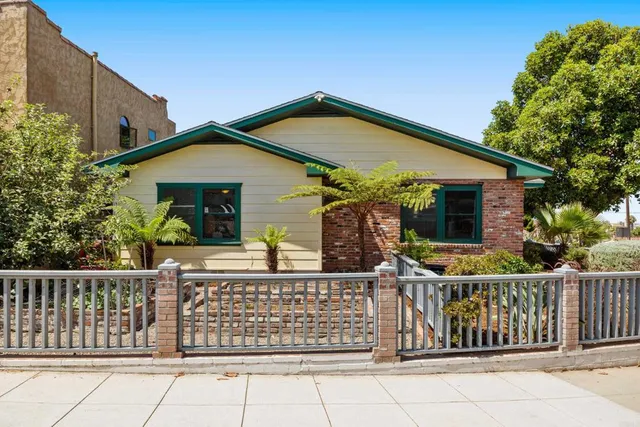 $1,395,000 | 301 South Horne Street, Oceanside, CA 92054