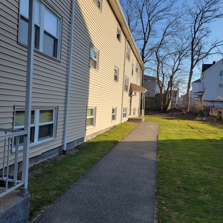 123 Snell Street, Unit 10 Fall River, MA 02721 - Photo 6 of 6
