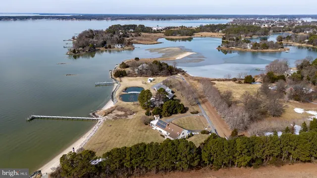 $945,000 | 26361 Chanticleer Road, Oxford, MD 21654