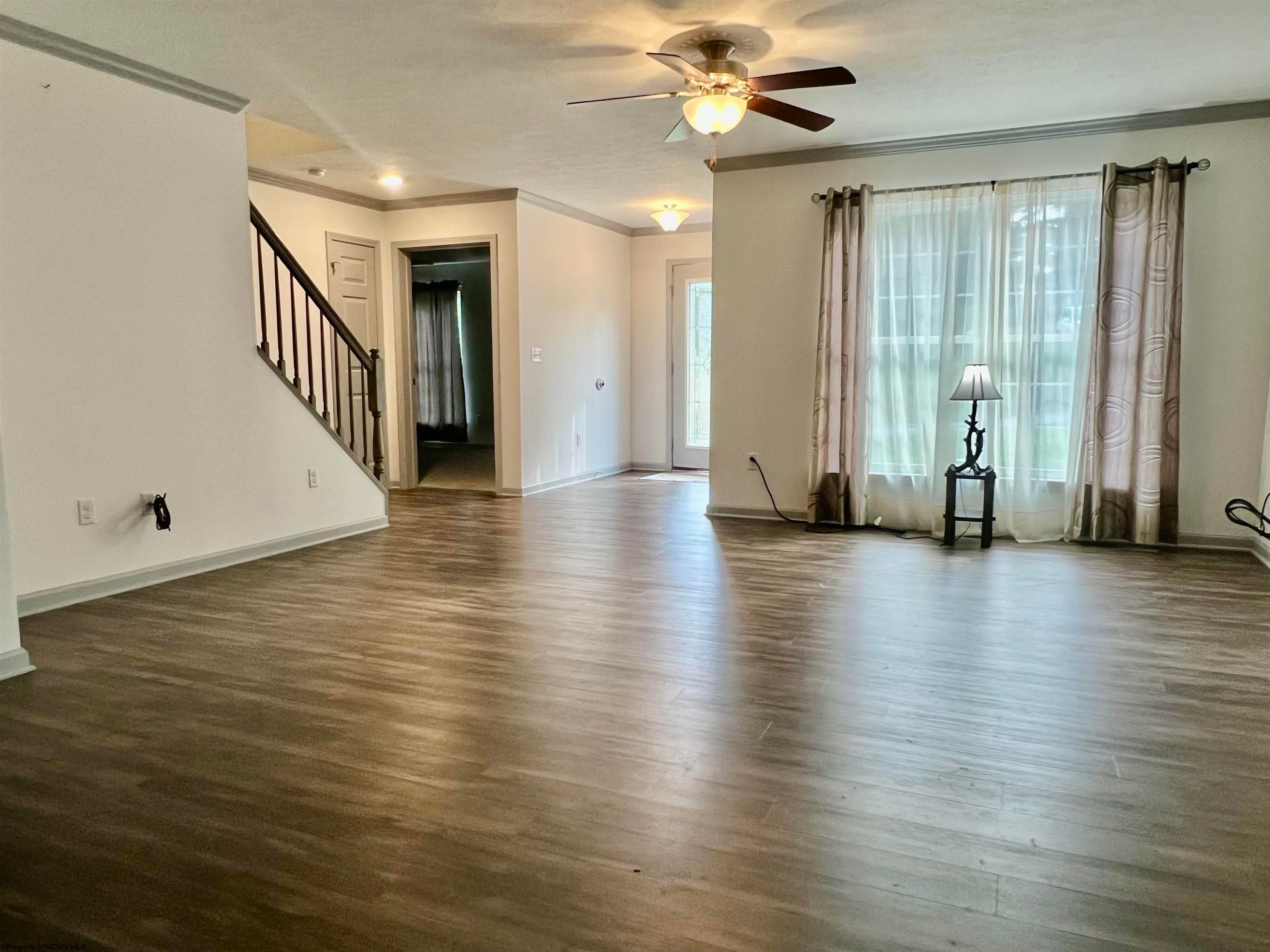 1591 Clifton Road Fairmont, WV 26554 - Photo 3 of 37 Gallery Image 3