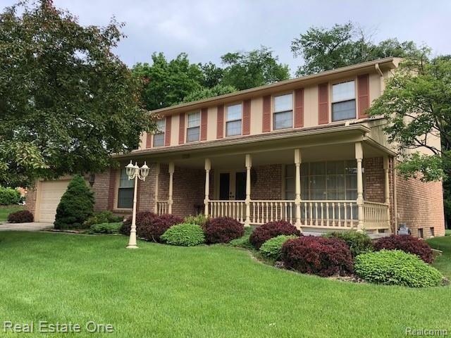 1718 North Fairview Lane Rochester Hills, MI 48306 - Photo 2 of 18