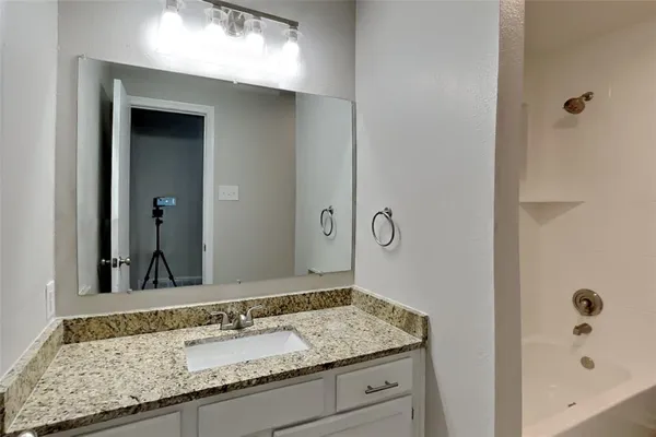 $2,075 | 2221 Tangleridge Lane, Rowlett, TX 75088