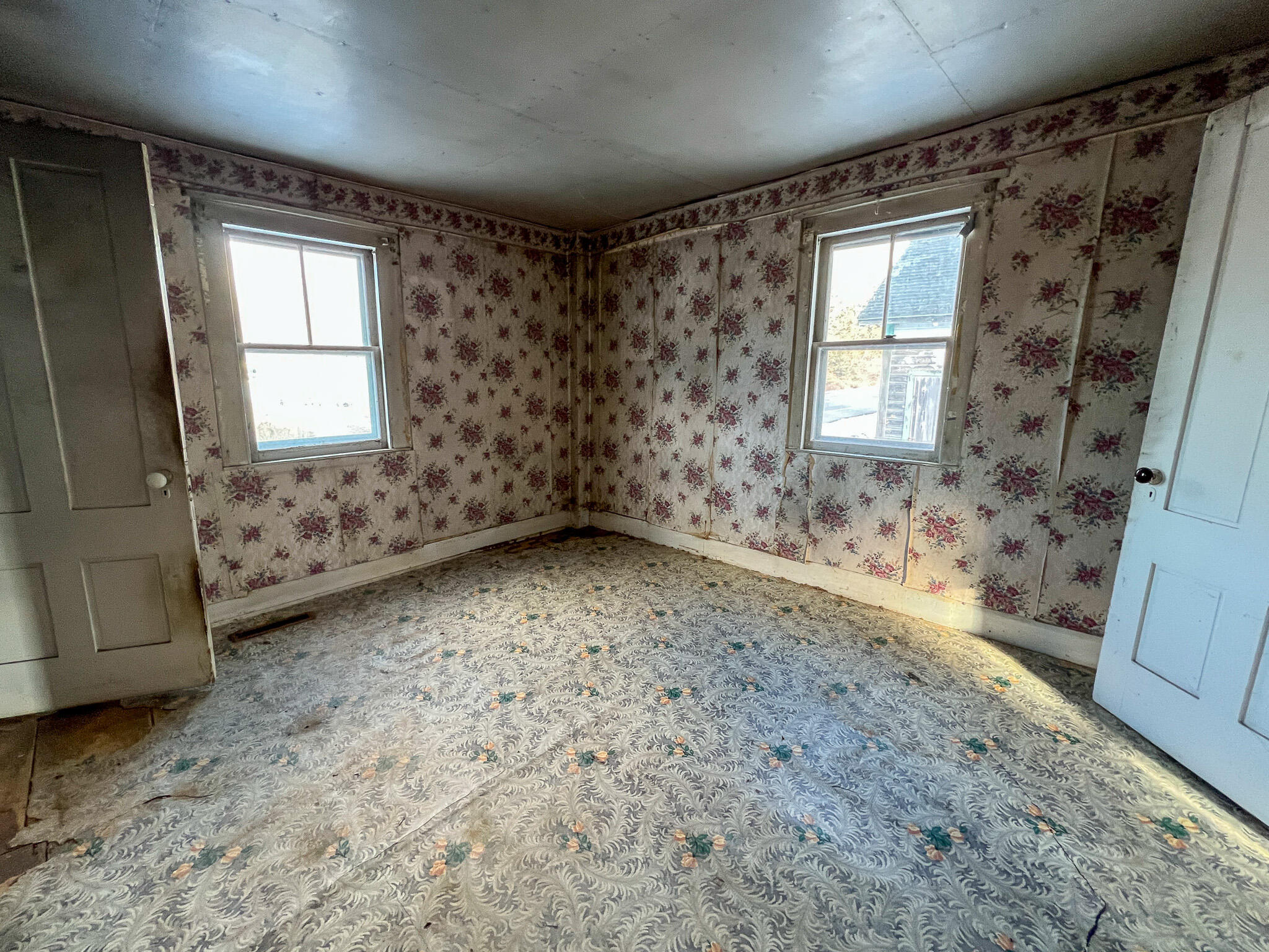 947 Main Street Springfield, ME 04487 - Photo 9 of 12 9