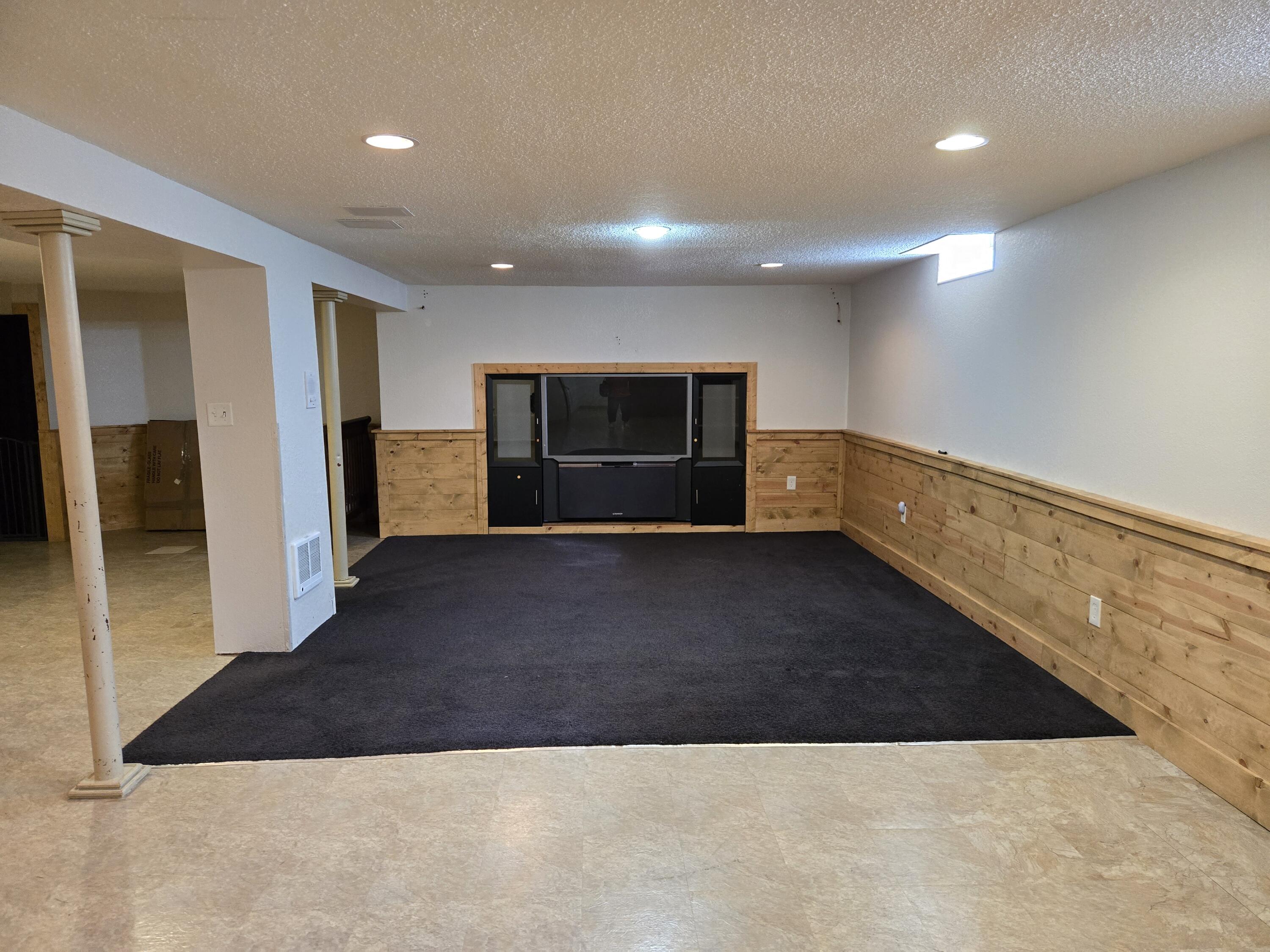 8081 North 105th Street Milwaukee, WI 53224 - Photo 29 of 37 Rec Room