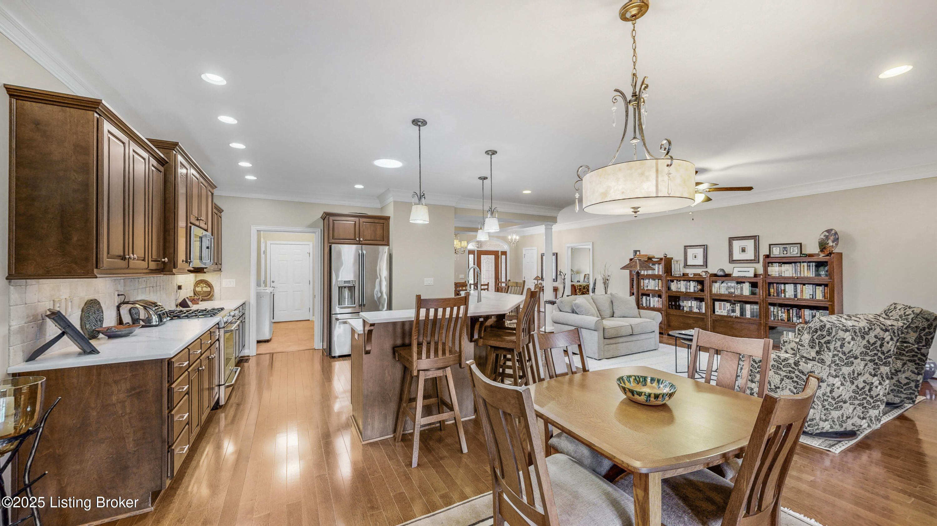 10723 Riva Road Louisville, KY 40223 - Photo 17 of 50 10723 Riva Road-17