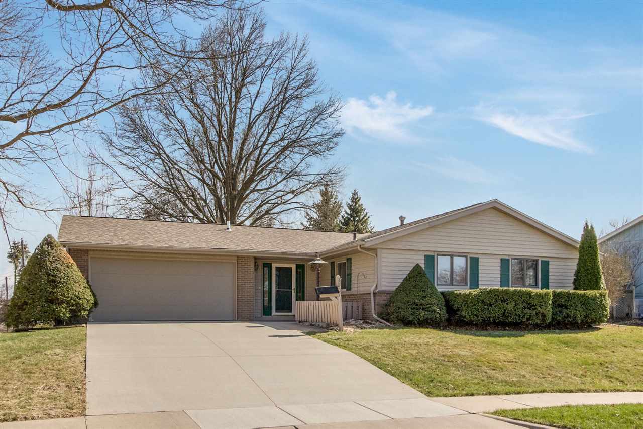 3007 Pinecrest Road Iowa City, IA 52245 - Photo 1 of 28 Gallery Image 1