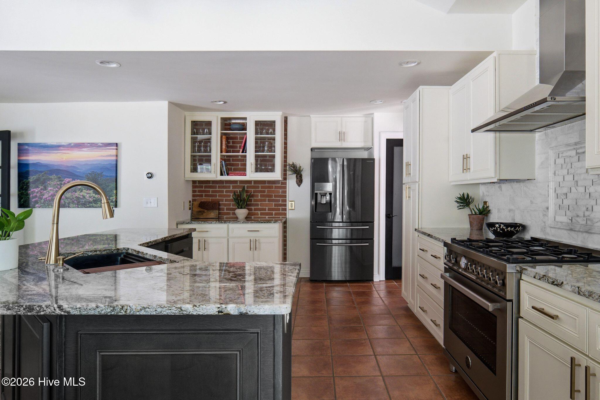305 Maples Road Southern Pines, NC 28387 - Photo 12 of 61