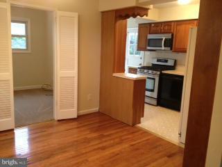 902 Whitehall Street Silver Spring, MD 20901 - Photo 7 of 30 Interior (General)