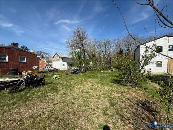 $25,000 | 107-0109 South West Street, Petersburg, VA 23803