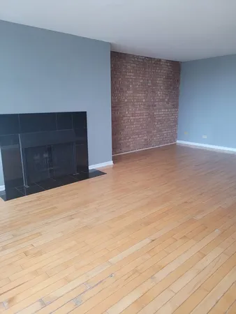 $1,650 | 6000 Oakwood Drive, Unit 6H, Lisle, IL 60532
