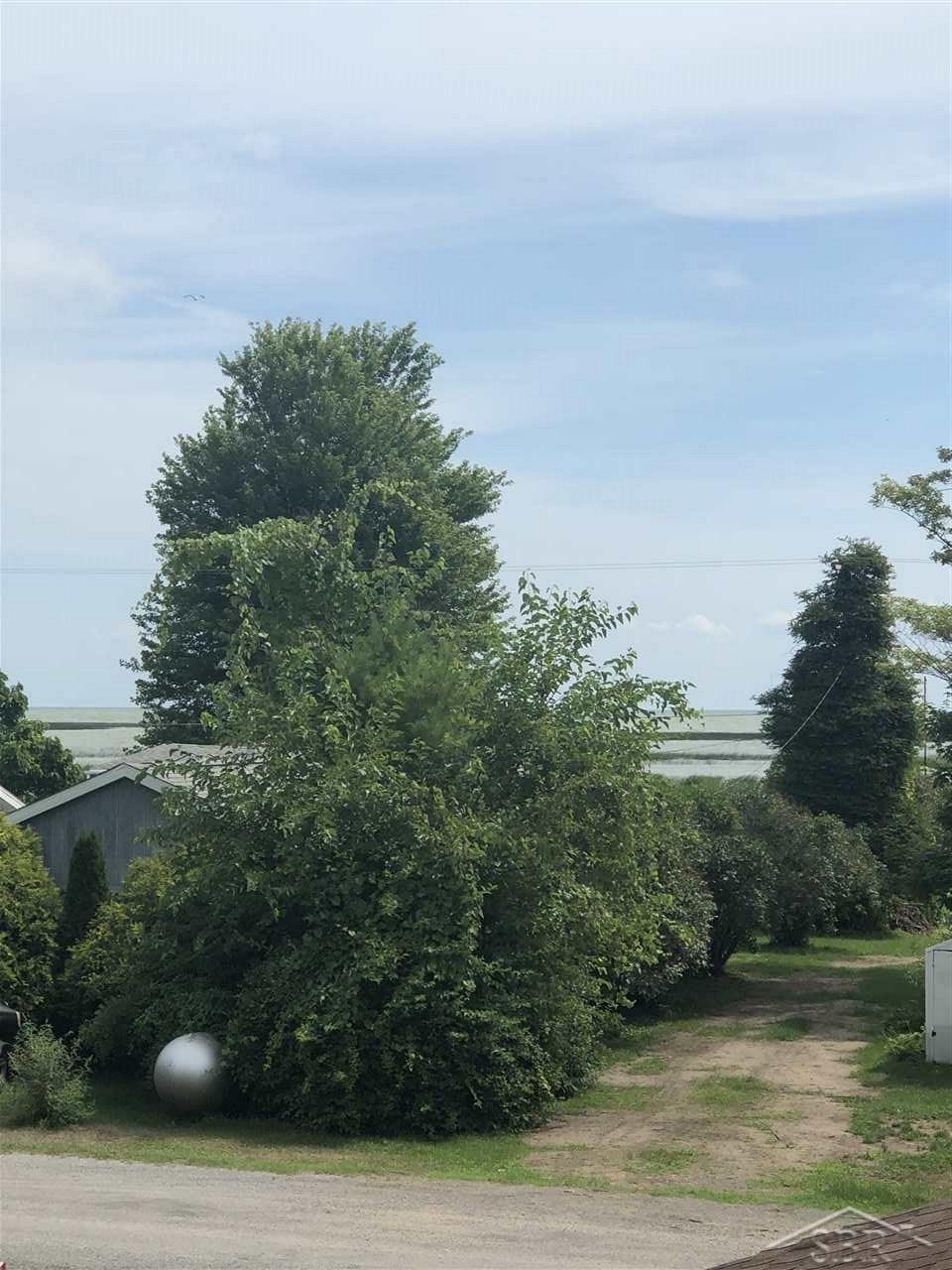 2291 Oak Road Pinconning, MI 48650 - Photo 10 of 14