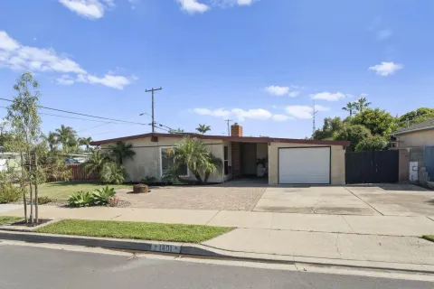 $889,000 | 1401 9th Street, Imperial Beach, CA 91932