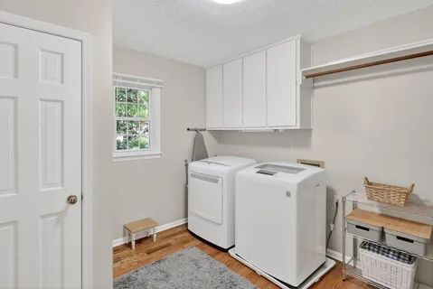 $800,000 | 1420 Lafayette Lane Northeast, Marietta, GA 30068
