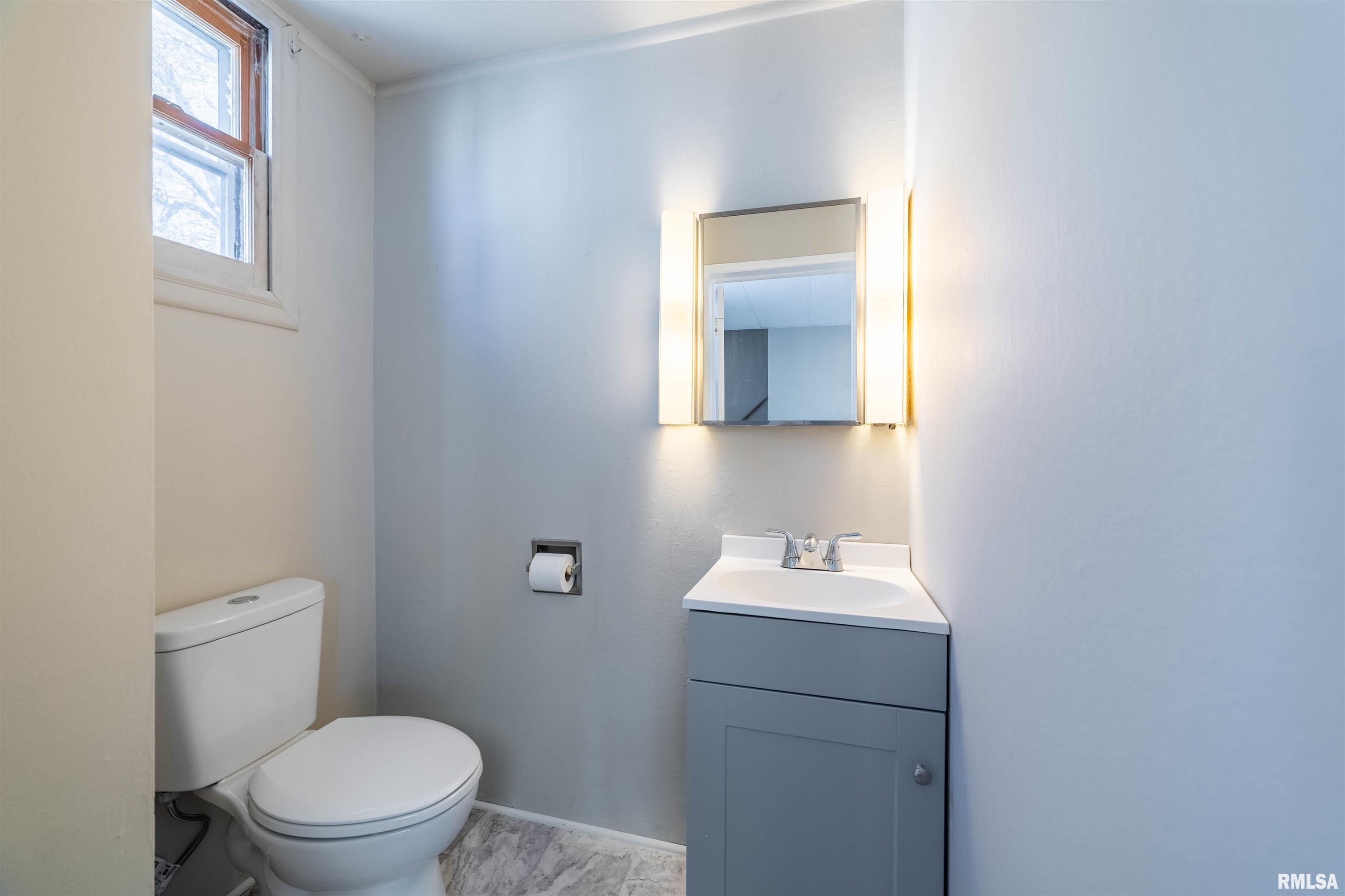 1324 North 9th Street Quincy, IL 62301 - Photo 12 of 31