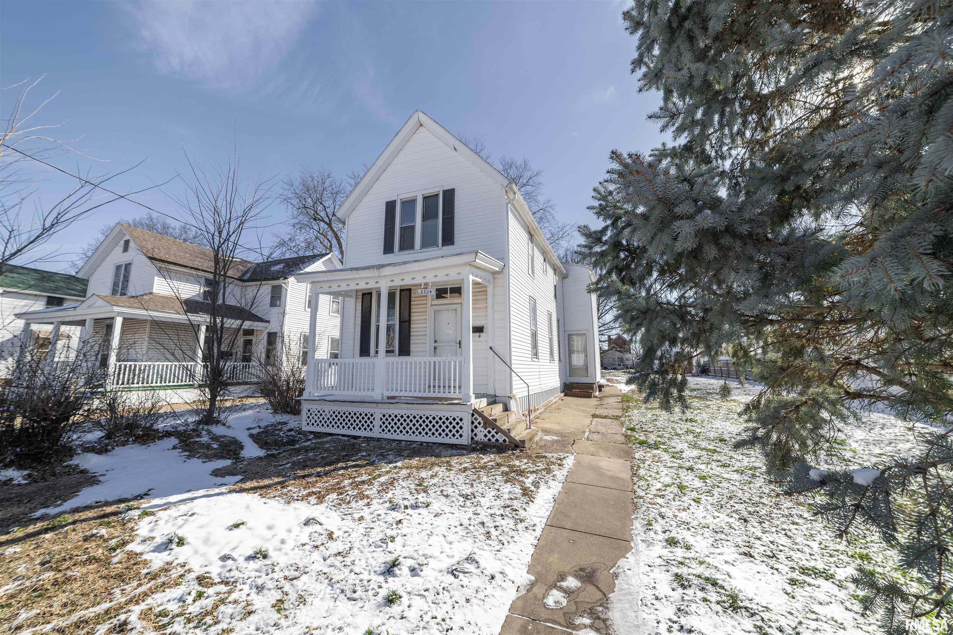 1324 North 9th Street Quincy, IL 62301 - Photo 2 of 31