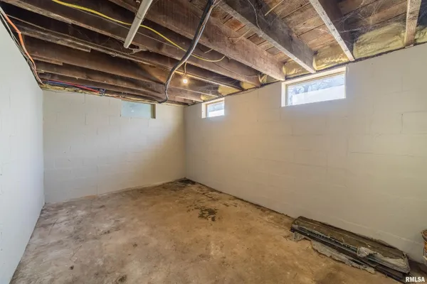 $119,900 | 1324 North 9th Street, Quincy, IL 62301