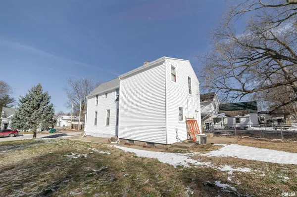 $119,900 | 1324 North 9th Street, Quincy, IL 62301