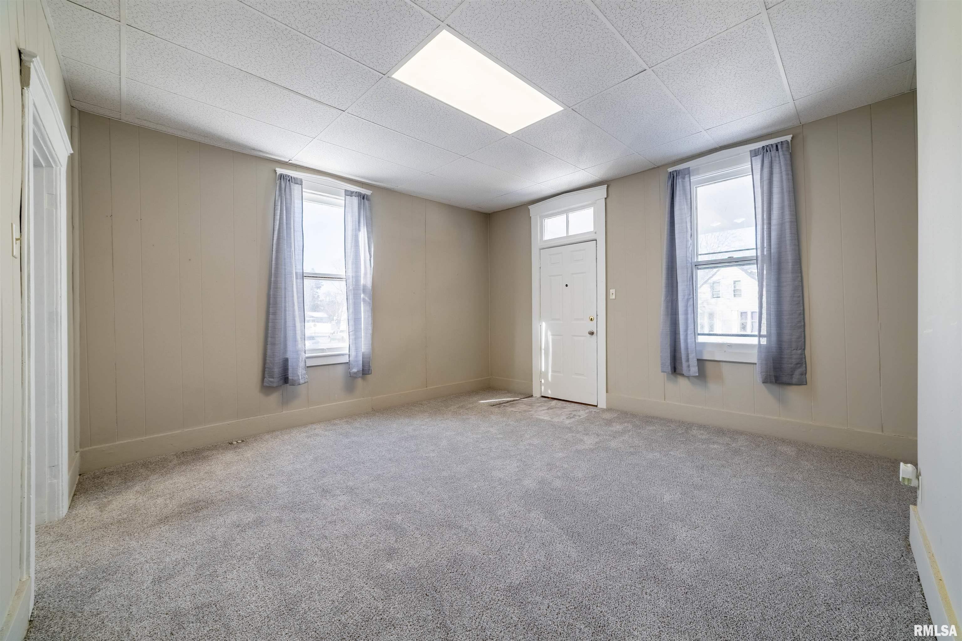 1324 North 9th Street Quincy, IL 62301 - Photo 5 of 31